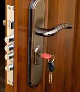 Door lock with handle and key