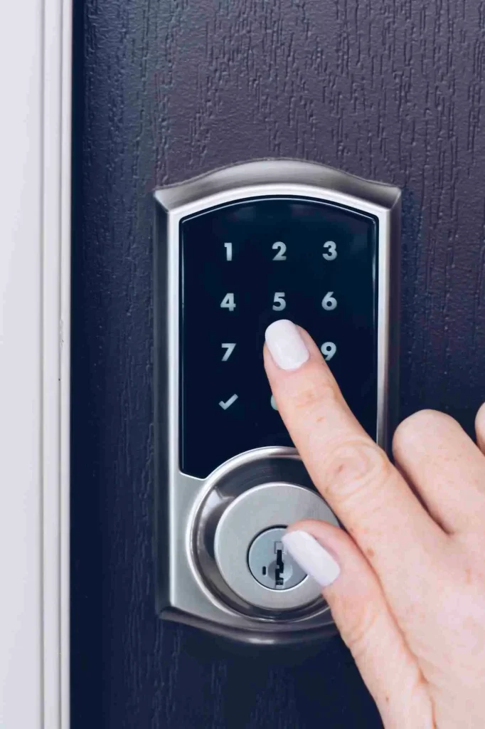 Change Locks with electronic keypad, residential and commercial locksmith service